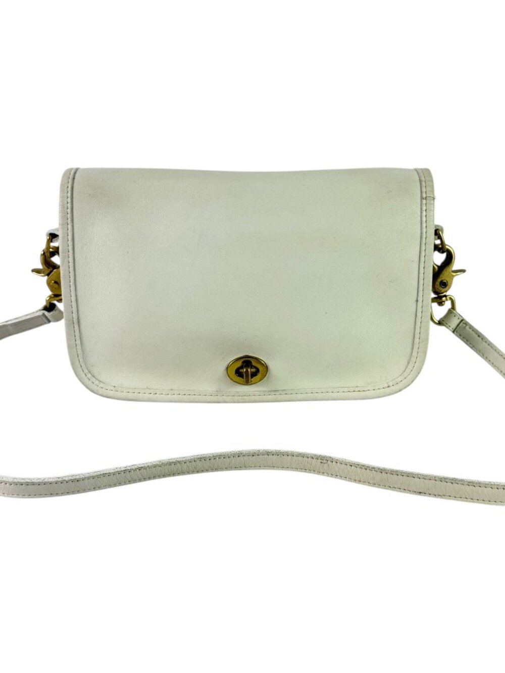 1996 COACH 9755 White Leather Turn Lock Penny Pocket Made in The United States